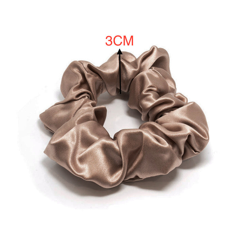 Light Taupe 3cm Silk Scrunchie | 100% Mulberry Silk Hair Tie